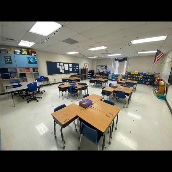 Meet your Posher, Darian - Picture 6 of 16